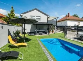 Balatonic Lemon apartmanház