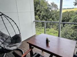 Byron Bay Hinterlands Dreaming Woods Cabin One, hotel v destinácii Bangalow