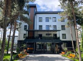 DSF GARDEN HOTEL, hotel Taskenti nemzetközi repülőtér - TAS környékén Yakkasaray városában
