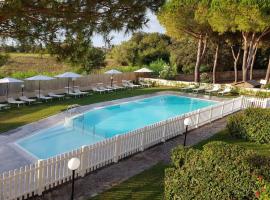 Villaggio Mietta: Castiglioncello'da bir otel