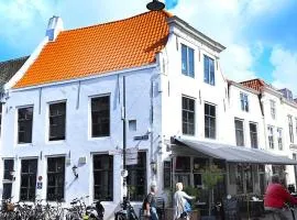 De Bij Middelburg