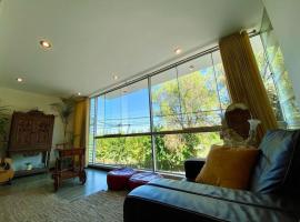 Hermoso muy amplio y moderno apartamento, hotel en Arequipa