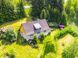 Chalupa Kukajda, villa en Desná