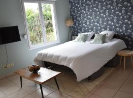 L'Aquarelle - Appartement cosy, GroupamaStadium LDLC Arena, khách sạn ở Meyzieu