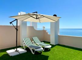 Diletta Beach Estepona, hotel in Estepona