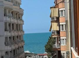 Orange Apartment, hotel em Golem