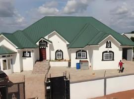 Emerald Crest, cottage in Tamale