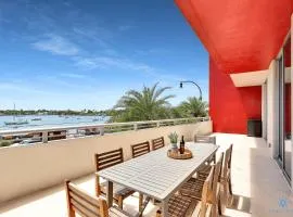 Front Bay View Terrace Rooftop Pool Near Beach