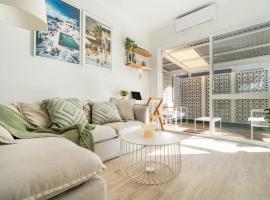 PALMA - Couples Beach Shack!, Hotel in Gold Coast