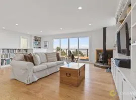 Stunning Views by the Bay 2BR