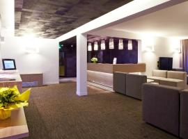 Kyriad Valence Nord Bourg-Les-Valence – hotel w mieście Bourg-lès-Valence