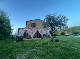 Podere Canova d' Orlando "Alchemic House", hotel i Predappio