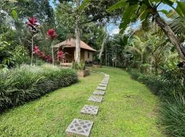 Manada Villa Homestay