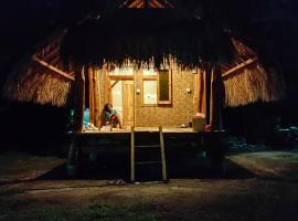 The Beach Hut, pensiune din Maluk
