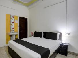 Thirty Inns, hotel with parking in Noida