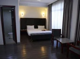 Trinity Hotel