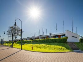 Smiltynės Jachtklubas, hotel u gradu Klajpeda