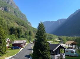 Gudvangen Camping, feriebolig i Gudvangen