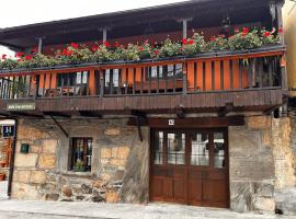Hostal Casa San Nicolas, pet-friendly hotel in Molinaseca