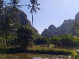 Desa Wisata Rammang-rammang