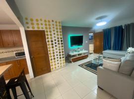 Residencial Maite Vl, hotel with parking in Santiago de los Caballeros