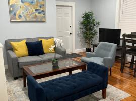 Spacious Apartment in Boston, sewaan penginapan di Boston