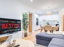 Pluxa Cr&egrave;me Opulence 5 Star Beautiful High End Apartment in Birmingham City Centre