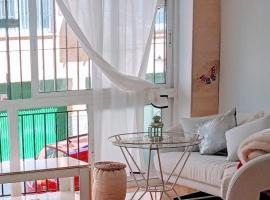 Playa Beach Malaga 3habts dobles, cocina familiar, apartamento completo, lejlighed i Cala del Moral