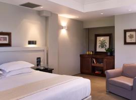 Domotel Agios Nikolaos Suites Resort – hotel w mieście Sivota