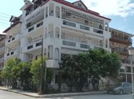 Dimitris Studios Paralia GR