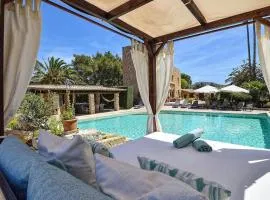 Finca in Alcudia with Pool near Playa MorerVermell