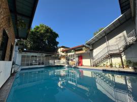 Viewleaf Resort Hotel, resort in Marikina