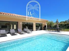 Villa moderne Giens proche plage piscine climatisation Wifi By HC