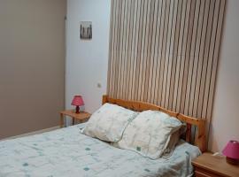 Marronnier 1, hotel in Brioux-sur-Boutonne