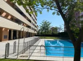 Camino Santiago Naturaleza en Logroño Parking y Piscina by Apartamentos Logrono org