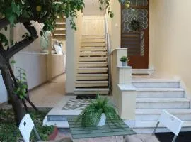 Alimos House