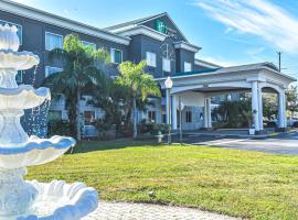 Holiday Inn Express & Suites Cocoa by IHG, hotel en Cocoa