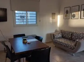 Dpto 1 dormitorio a 2 cuadras de Parque de Mayo