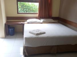 Teras Solo Guest House Syariah, ubytovanie typu bed and breakfast v destinácii Solo