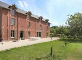 Stunning Home In Le Minihic-Sur-Rance, hotel in Le Minihic-sur-Rance