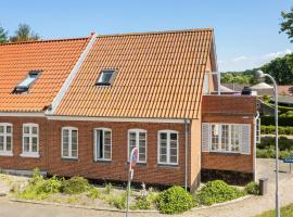 2 Bedroom Beautiful Home In Rudkbing – domek wiejski w mieście Rudkøbing
