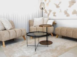NYA Boutique Suite, hotel v destinaci Jerucham