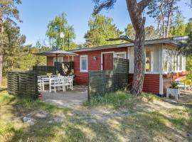 Awesome Home In Nex With Wifi, hotel in Neksø