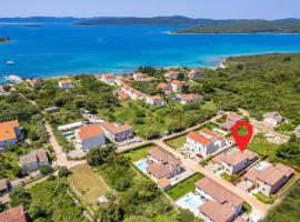 Four-Bedroom Holiday Home In Muline, hotel a Soline