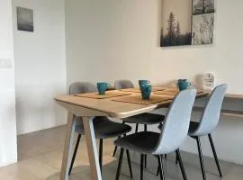 Lumi Tropicana of Home