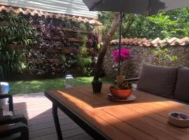Antalya kaleiçi müstakil bahçeli muhteşem villa EV