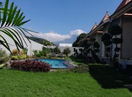 Maha Rama Villas Amed, hotel i Amed