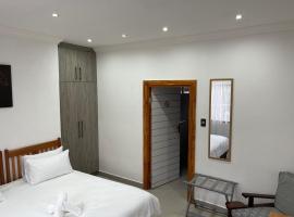 Serenity Guest Lodge, hotel in Kokstad