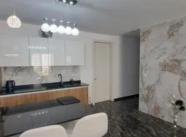 PrimRose Lux Loft