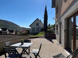 Appartement Chez Maria, hotel v destinaci Guebwiller